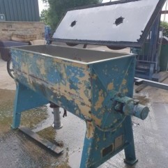 Winkworth-stainless-steel-ribbon-blender-500Lts